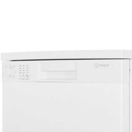 Посудомоечная машина Indesit DF 3A59 белый