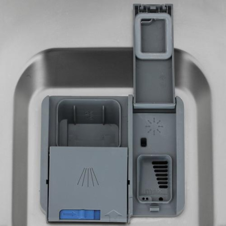 Посудомоечная машина Indesit DFS 1C67 белый